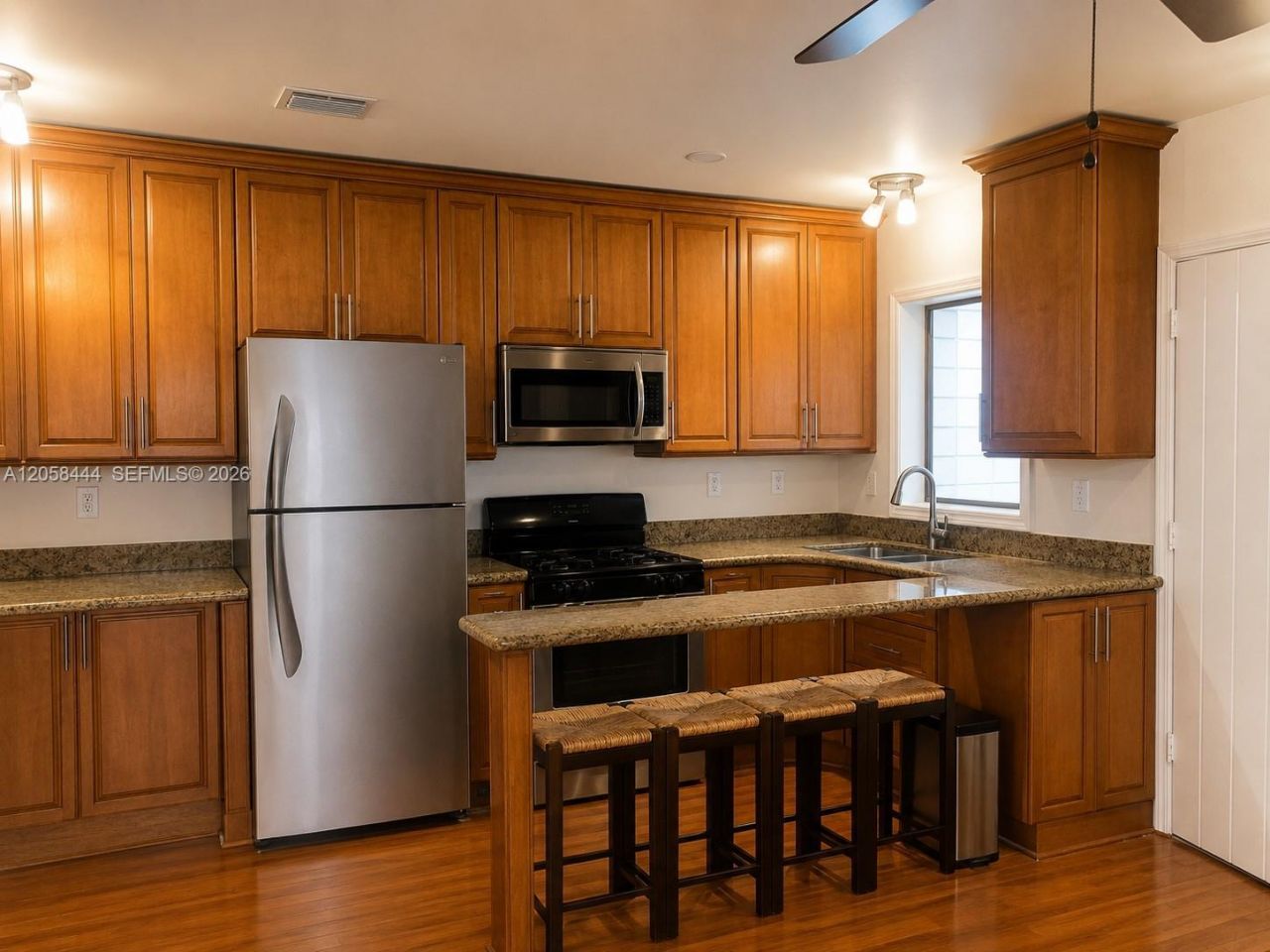 323 Fillmore St , Unit 10, Hollywood, FL 33019 Photo