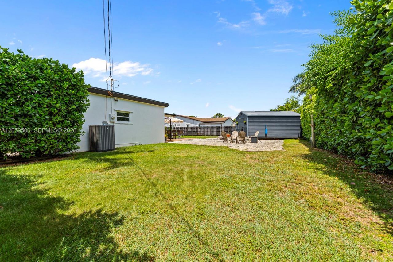 112 NE 17th St , Homestead, FL 33030 Photo