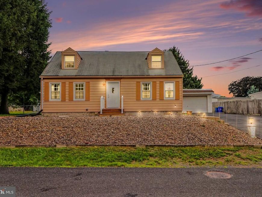 114 Maple Drive, Mechanicsburg, PA 17050 Main Photo