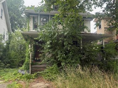 12625 Phillips Avenue, East Cleveland, OH 44112