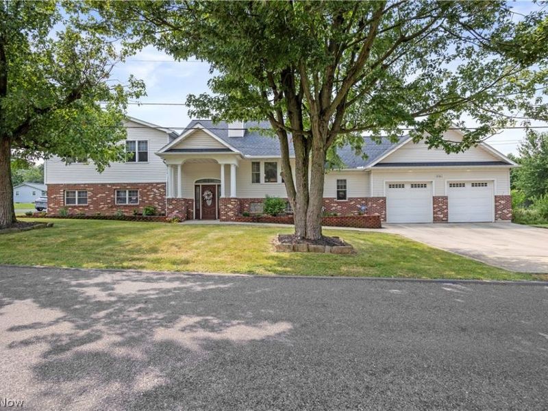 6160 Ethel Avenue, Elyria, OH 44035 Photo 1