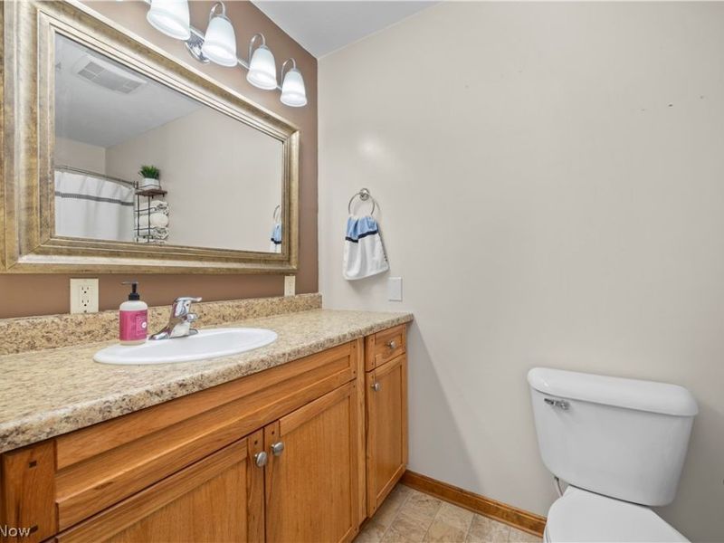 6160 Ethel Avenue, Elyria, OH 44035 Photo 23