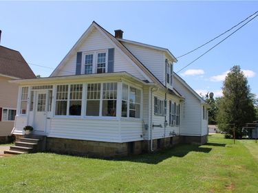 415 N Elk Avenue, Kane, PA 16735