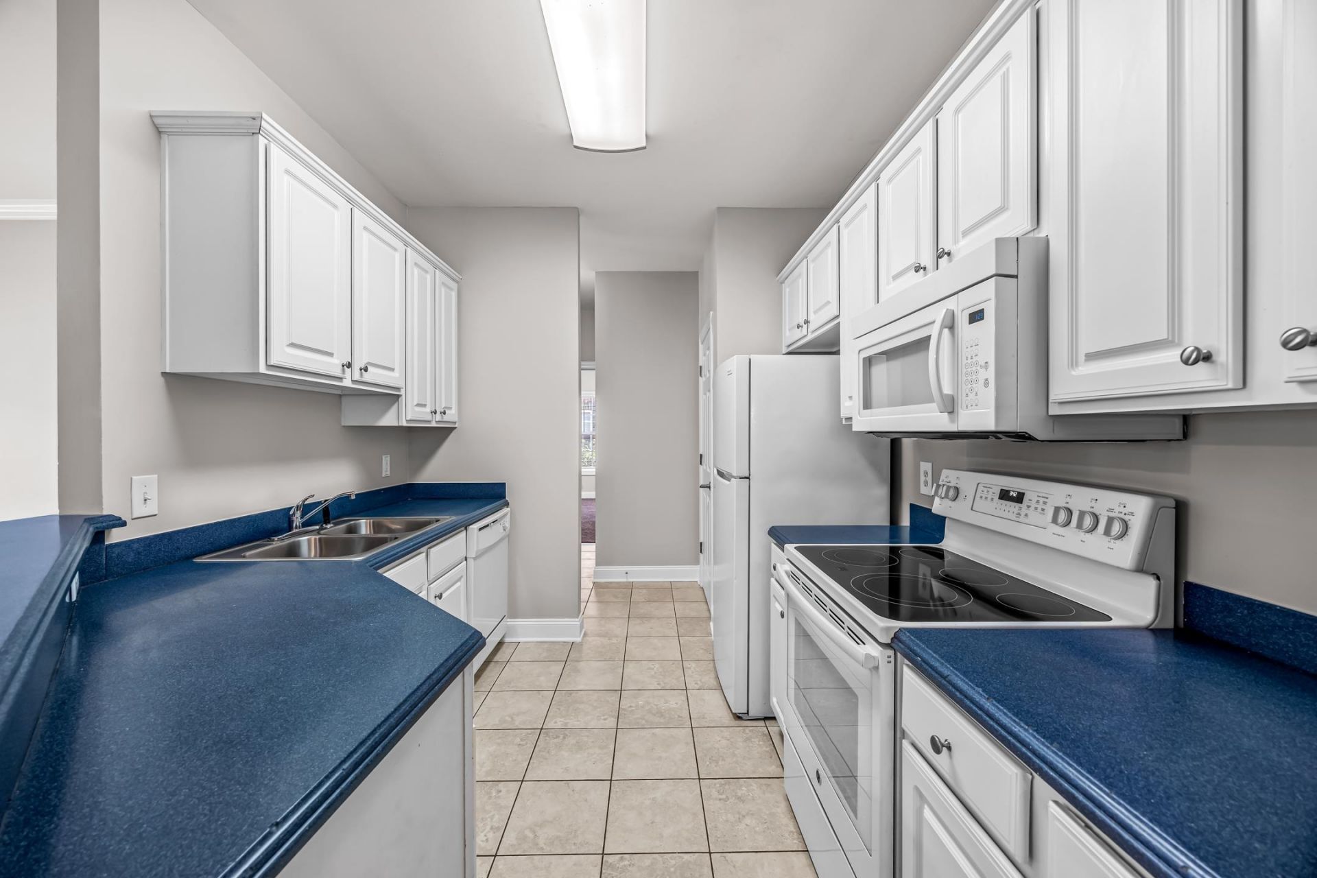 2021 Silvercrest Dr. Photo 10