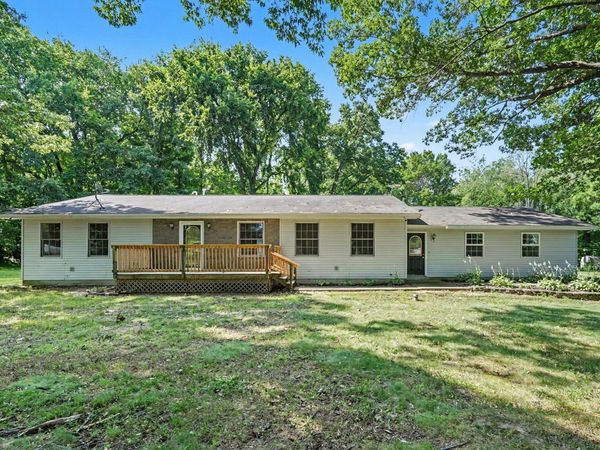 27911 Gideon Street, Dowagiac, MI 49047