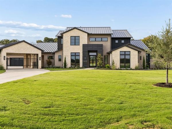 1402 Clydesdale Road, Bartonville, TX 76226