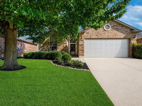2641 Chadwick Drive, Fort Worth, TX 76131