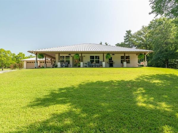 551 County Road 2607, Bonham, TX 75418