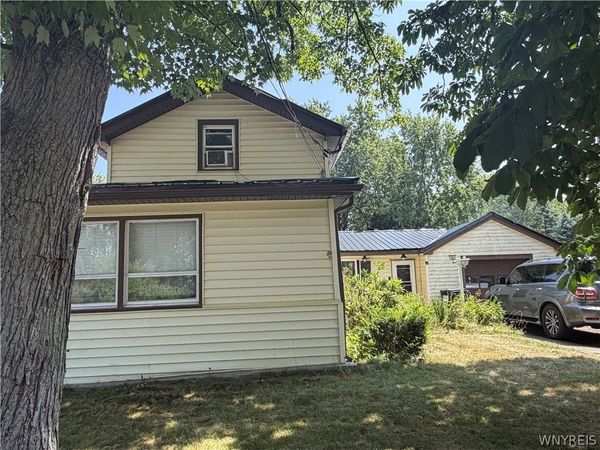 687 Railroad Avenue , Irving, NY 14081