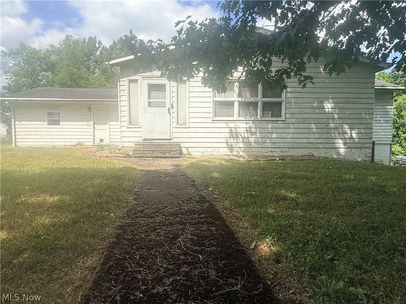4636 E 143rd Street, Garfield Heights, OH 44125 Photo 1