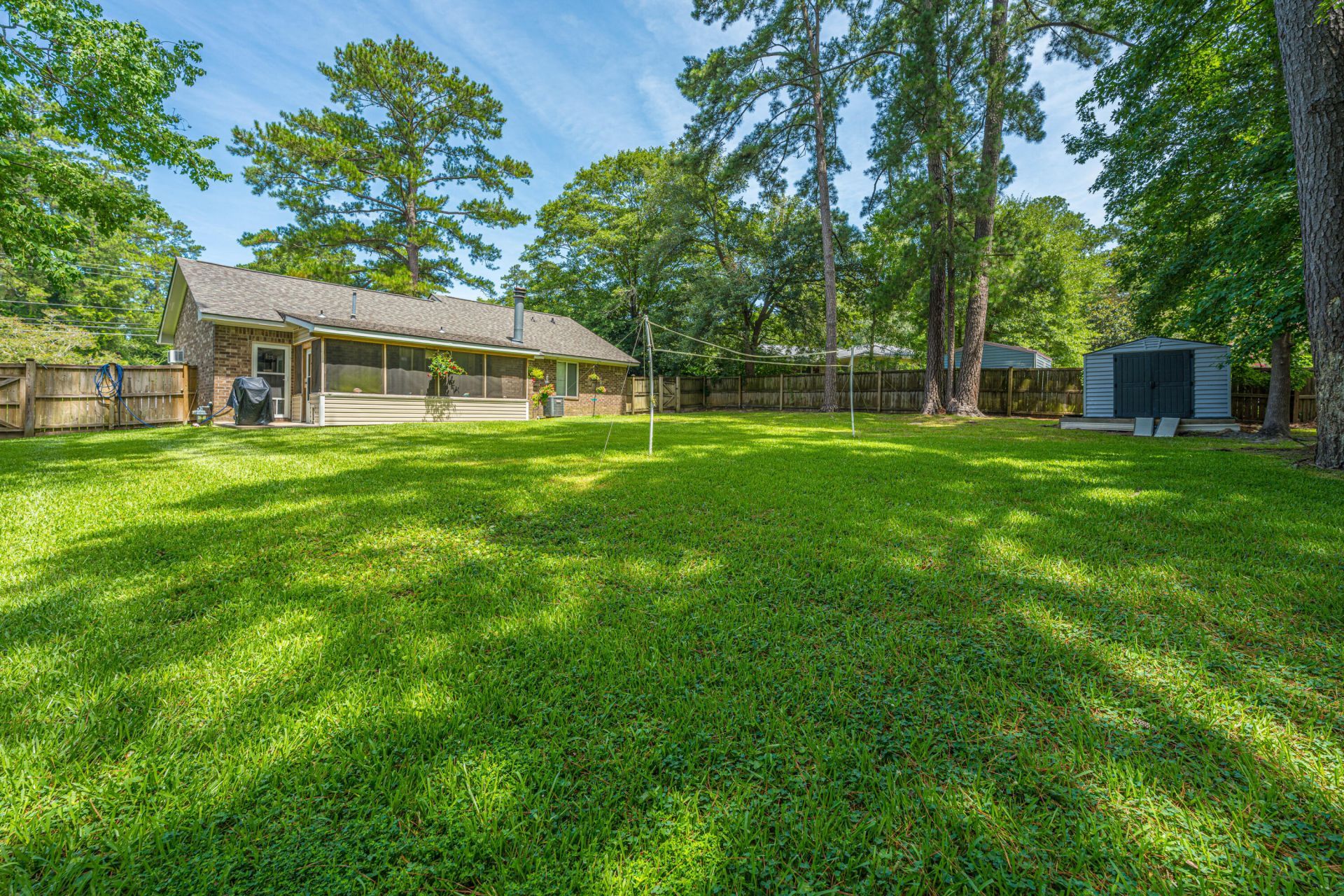 126 Wanda Drive Photo 10
