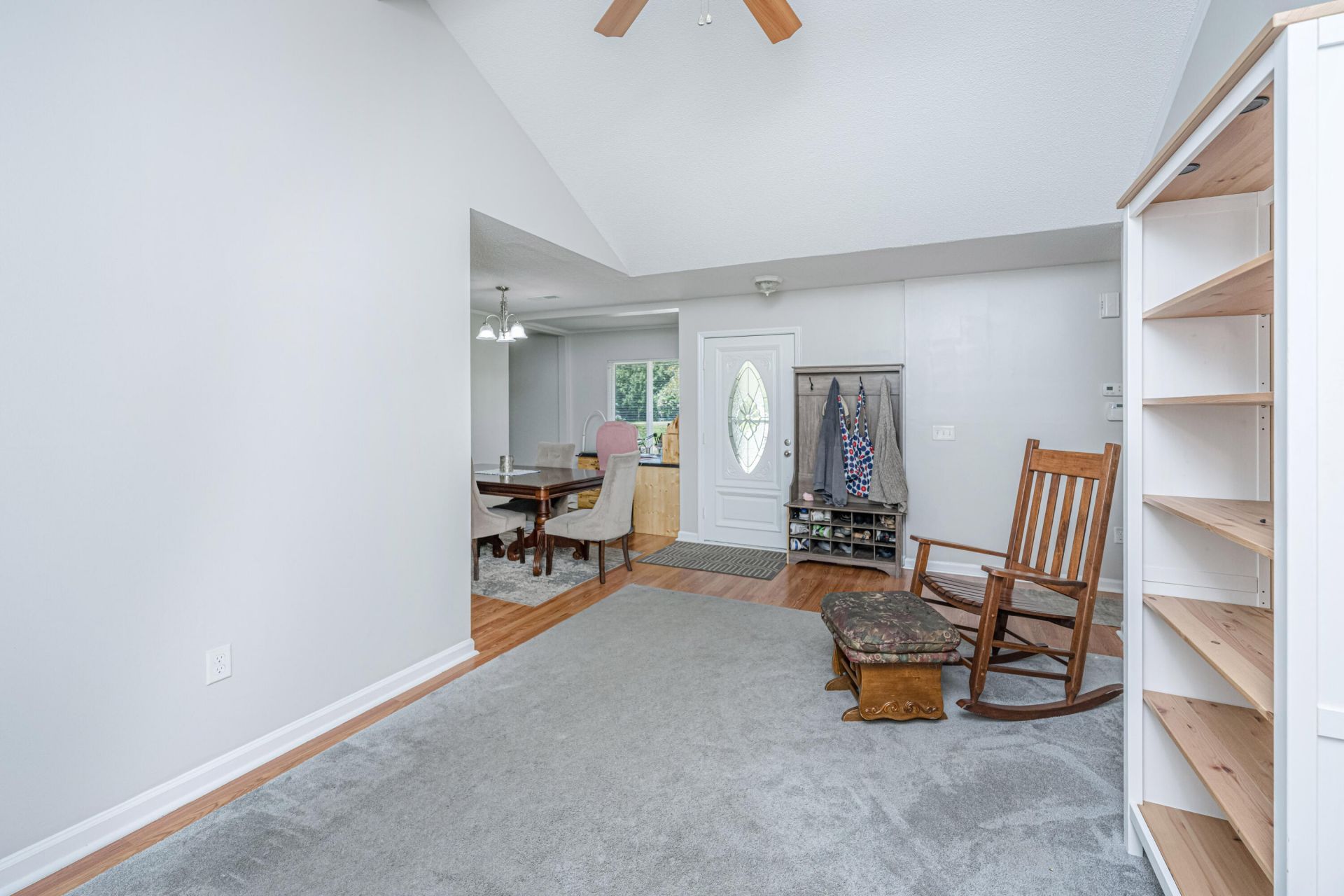 126 Wanda Drive Photo 16