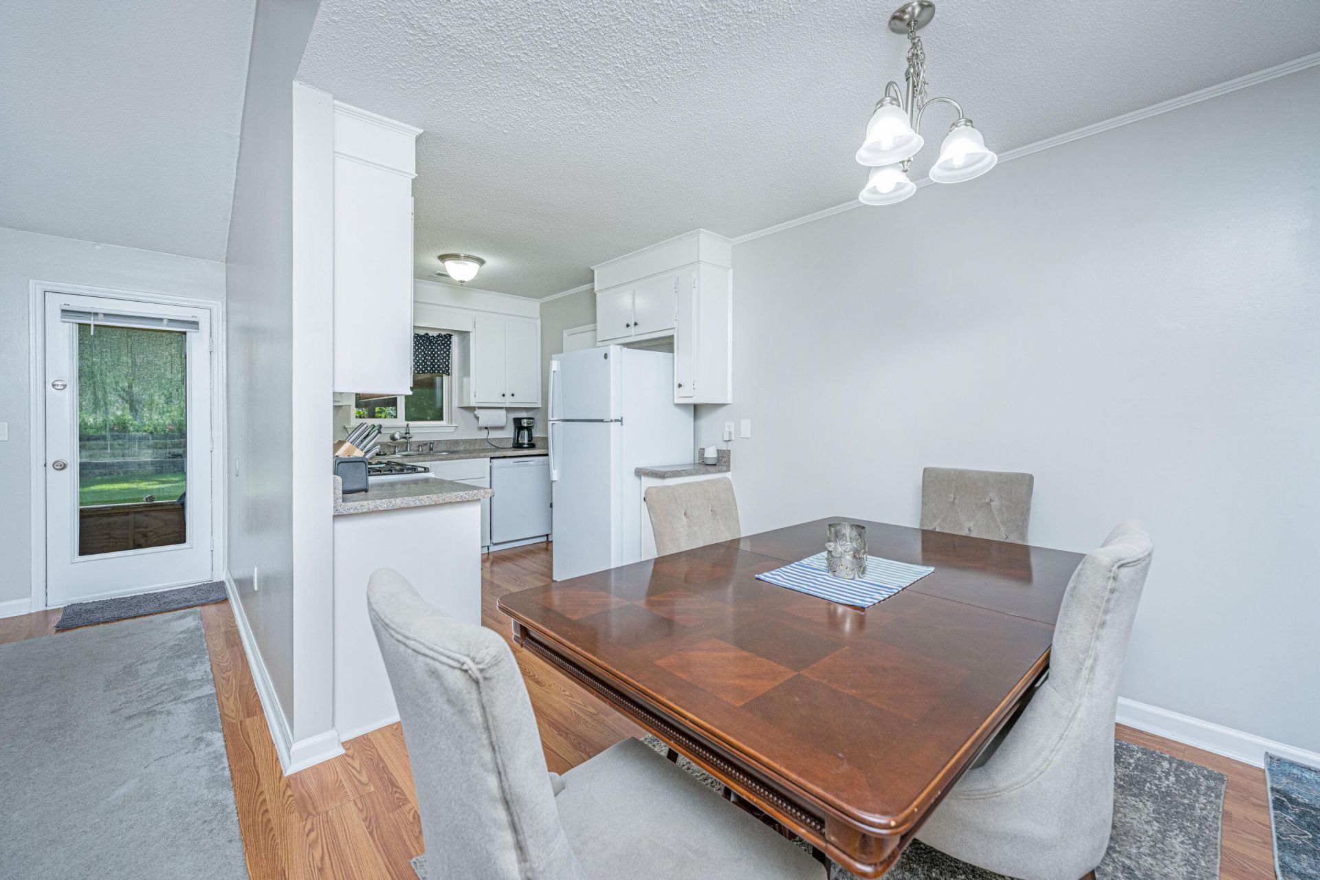 126 Wanda Drive Photo 21