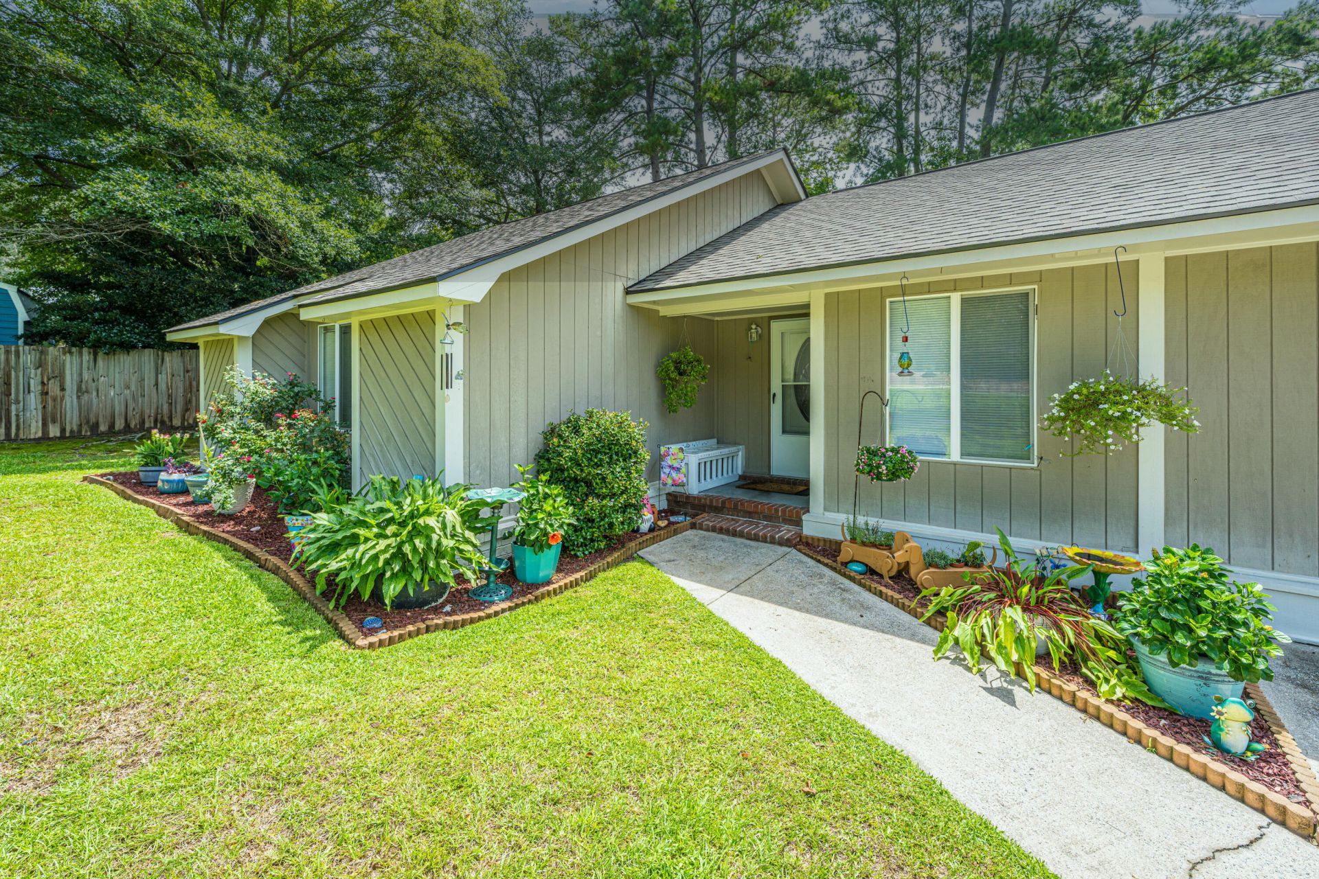 126 Wanda Drive Photo 5