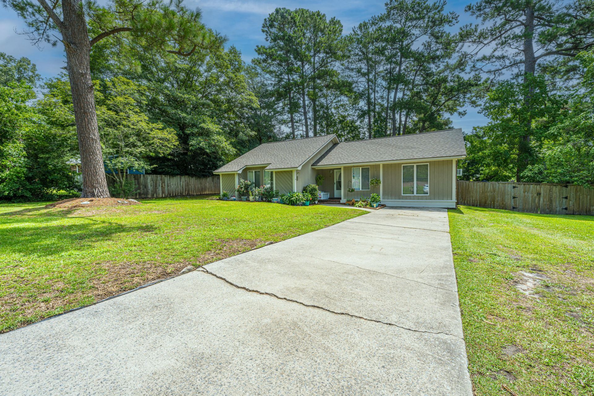 126 Wanda Drive Photo 7