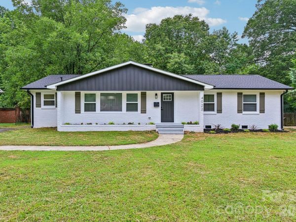 4022 Southgate Drive , Charlotte, NC 28205