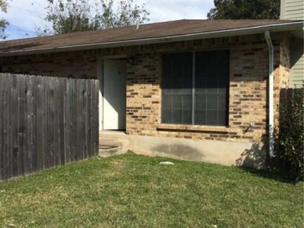 2200 Granberry DR, Austin, TX 78745