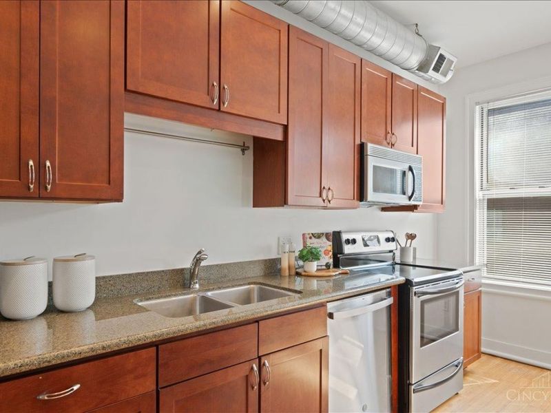 1122 Race Street, Unit 201A, Cincinnati, OH 45202 Photo 12