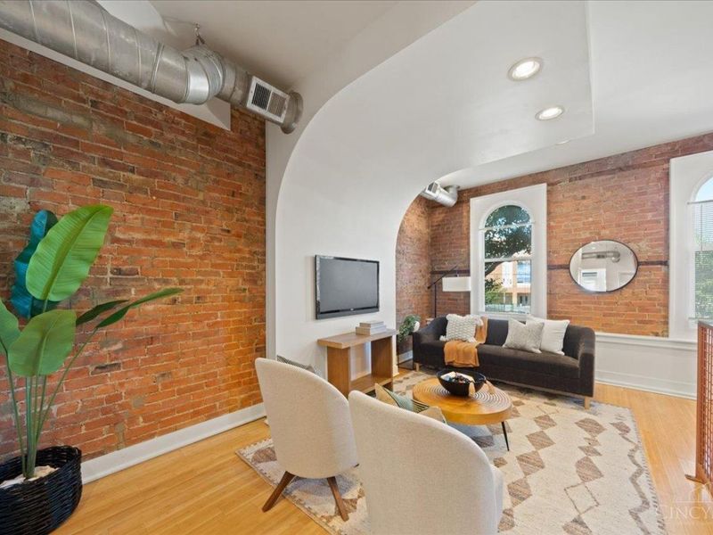 1122 Race Street, Unit 201A, Cincinnati, OH 45202 Photo 4