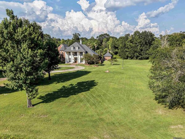 35350 Will Allen Rd, Denham Springs, LA 70706