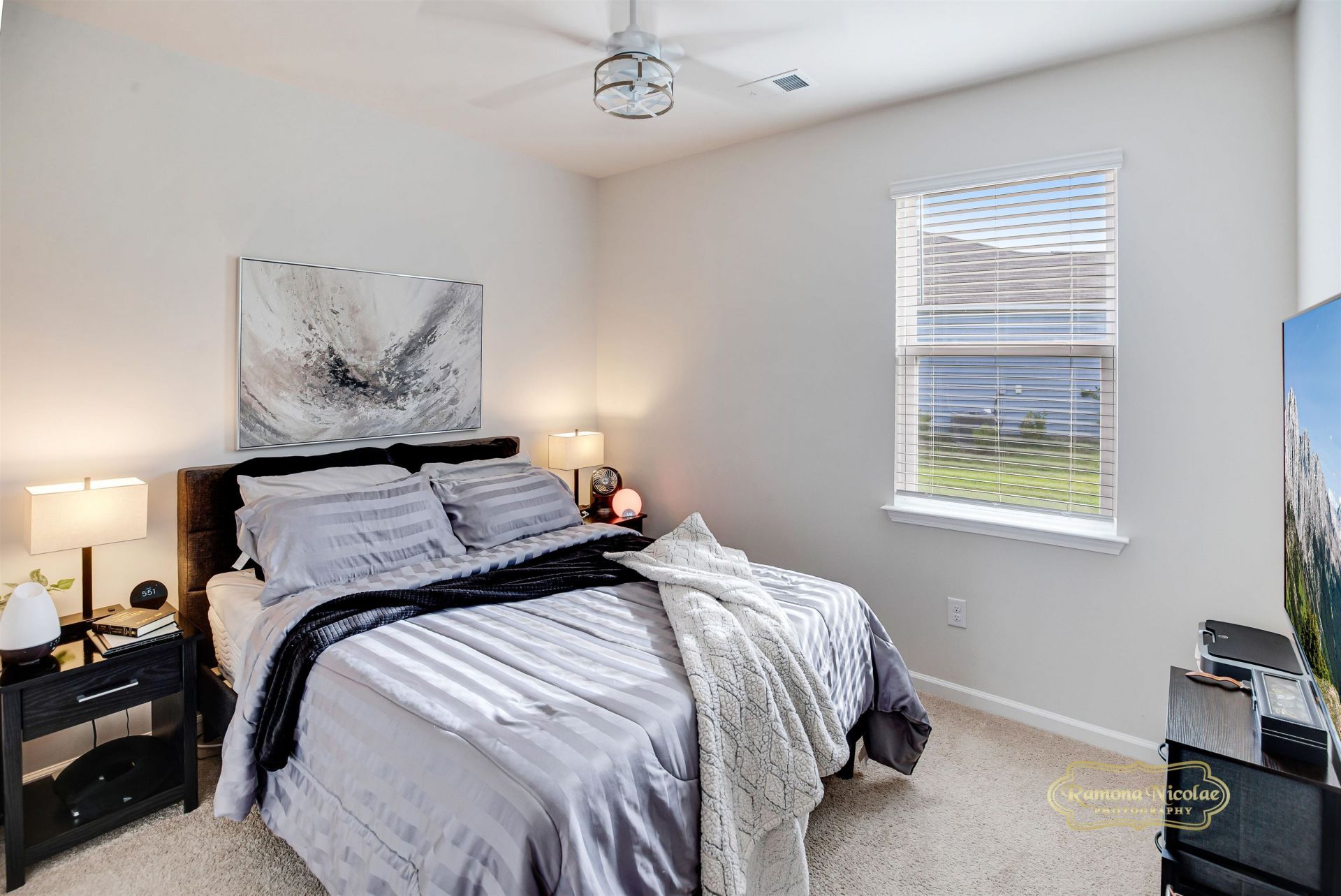 1075 Sennema Circle Photo 16