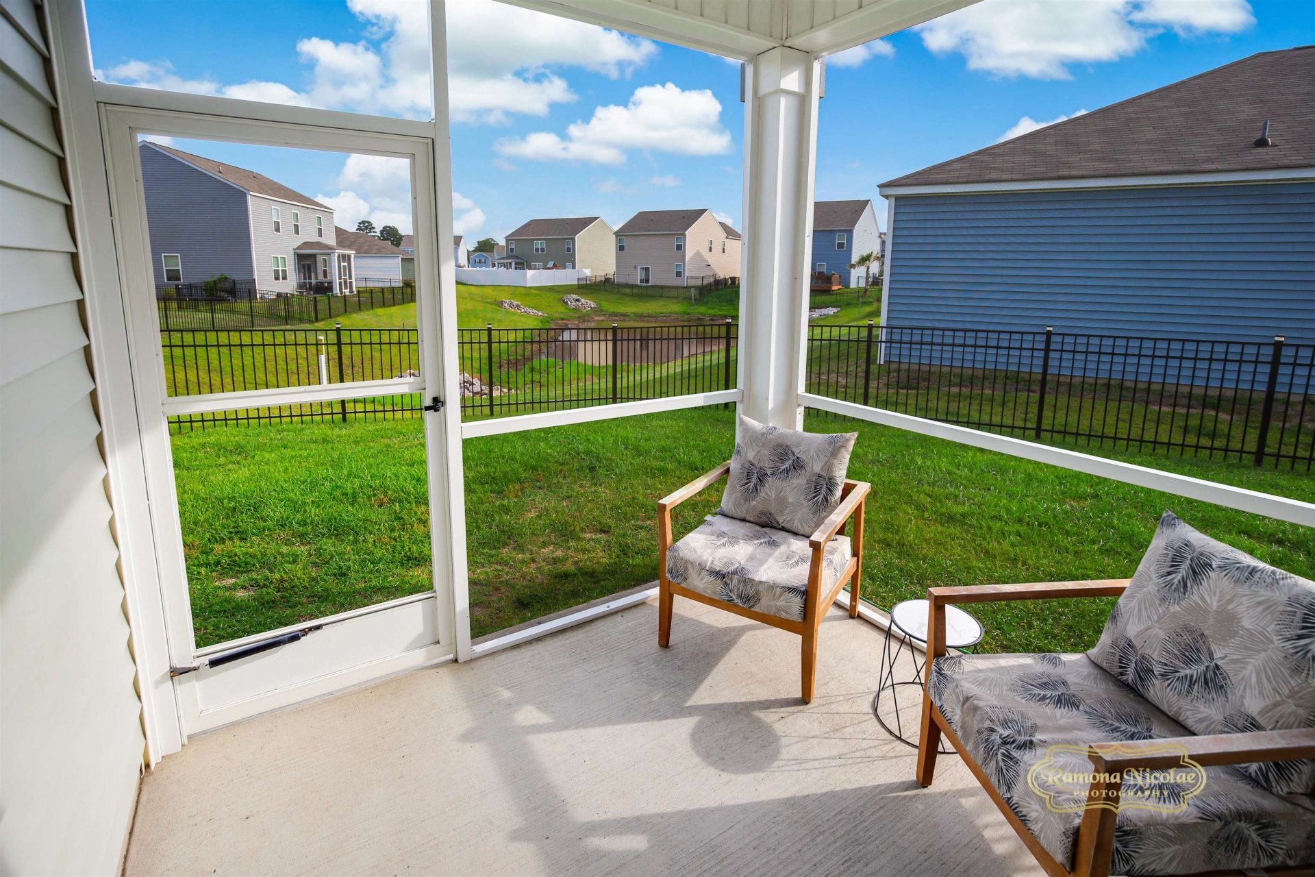 1075 Sennema Circle Photo 22