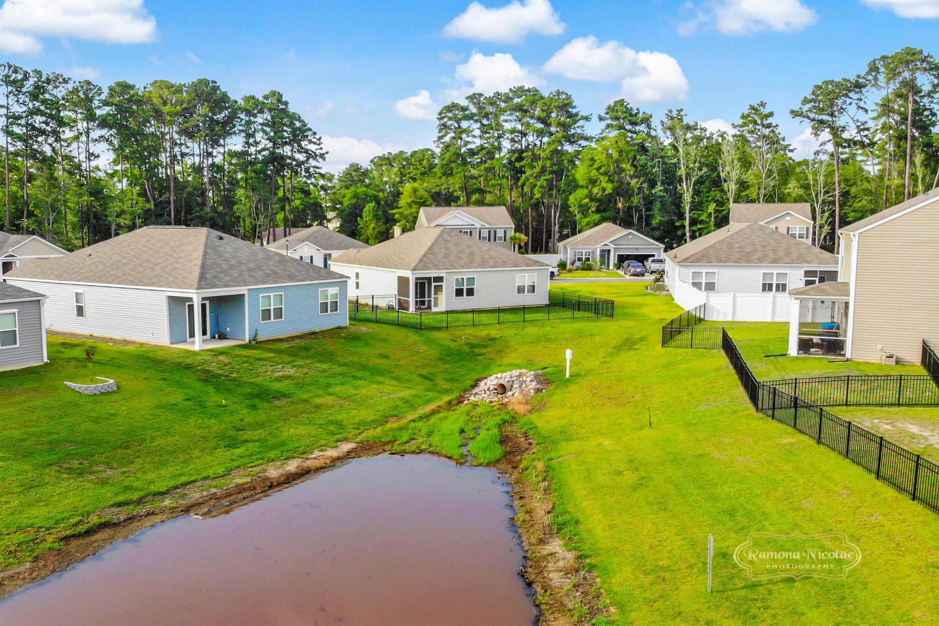 1075 Sennema Circle Photo 31
