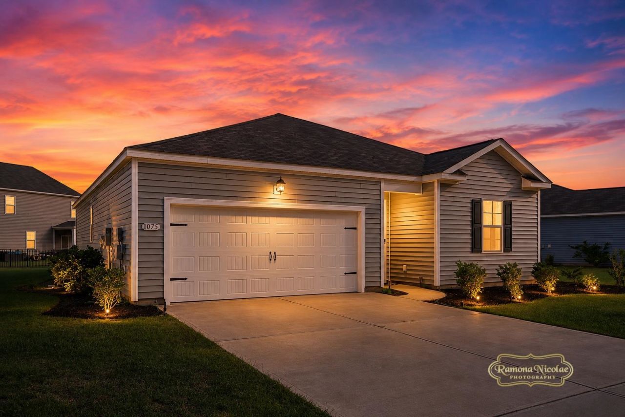 1075 Sennema Circle Photo 32