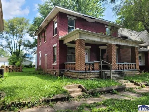 1614 7th Avenue, Terre Haute, IN 47807