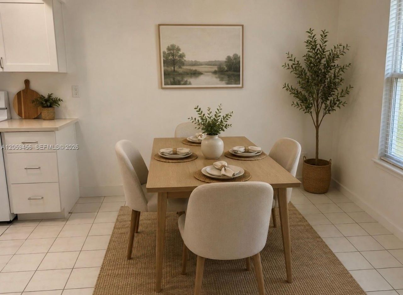 3070 NW 48th Ter, Unit 413, Lauderdale Lakes, FL 33313 Photo