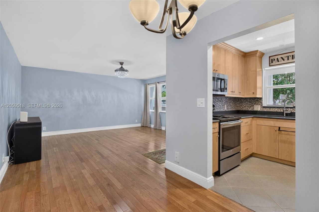 2870 NE 14th St Cswy , Unit 203C, Pompano Beach, FL 33062 Photo
