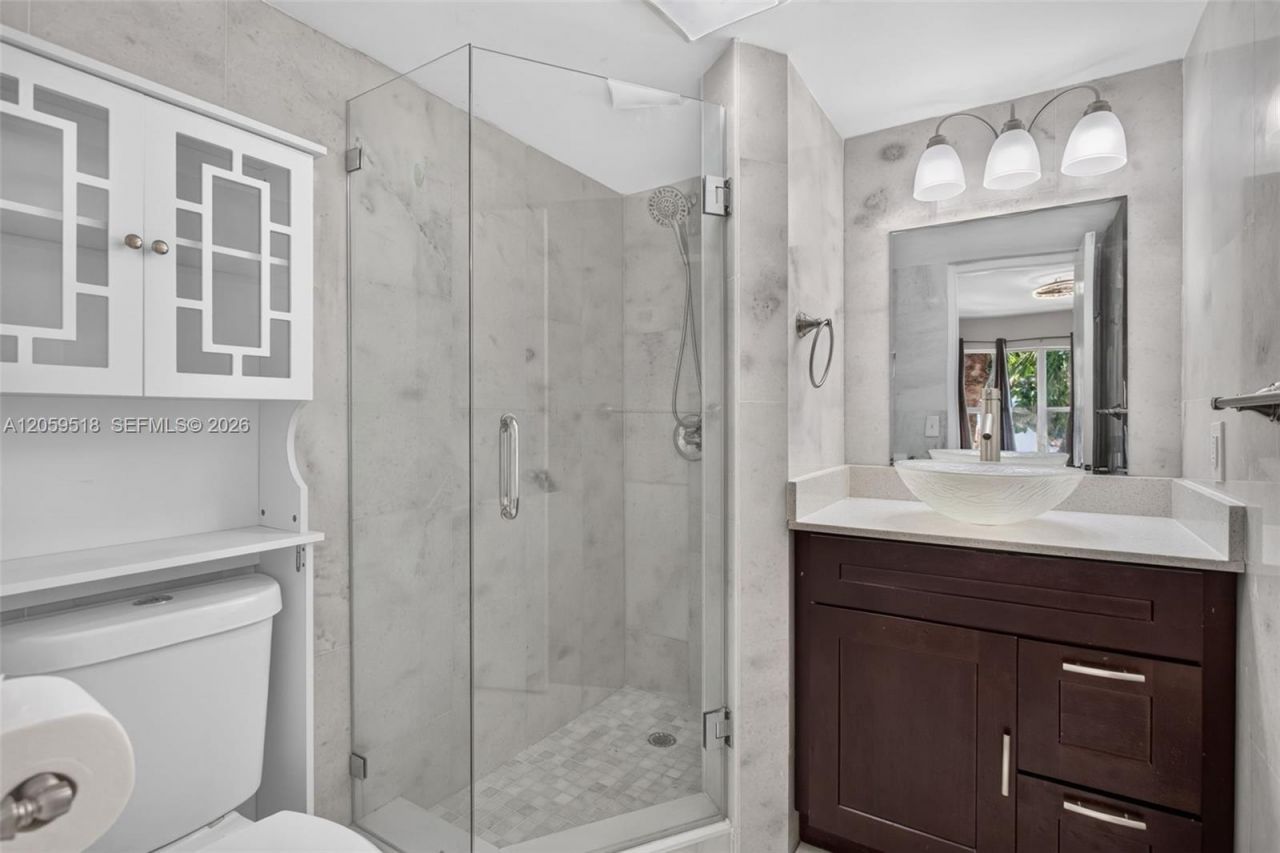 2870 NE 14th St Cswy , Unit 203C, Pompano Beach, FL 33062 Photo