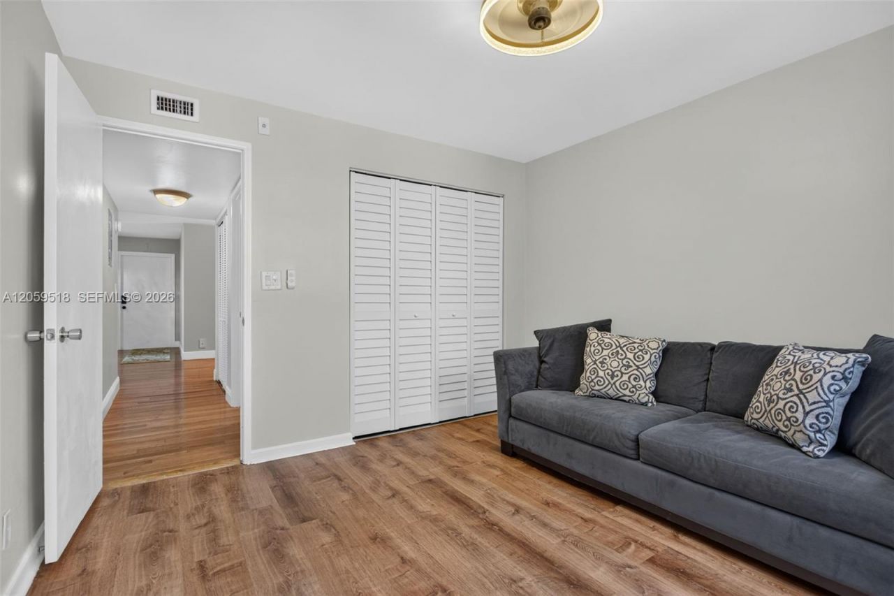 2870 NE 14th St Cswy , Unit 203C, Pompano Beach, FL 33062 Photo