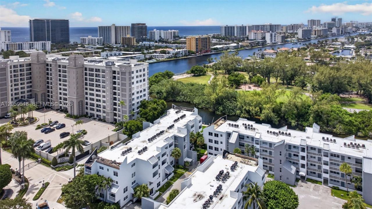2870 NE 14th St Cswy , Unit 203C, Pompano Beach, FL 33062 Photo