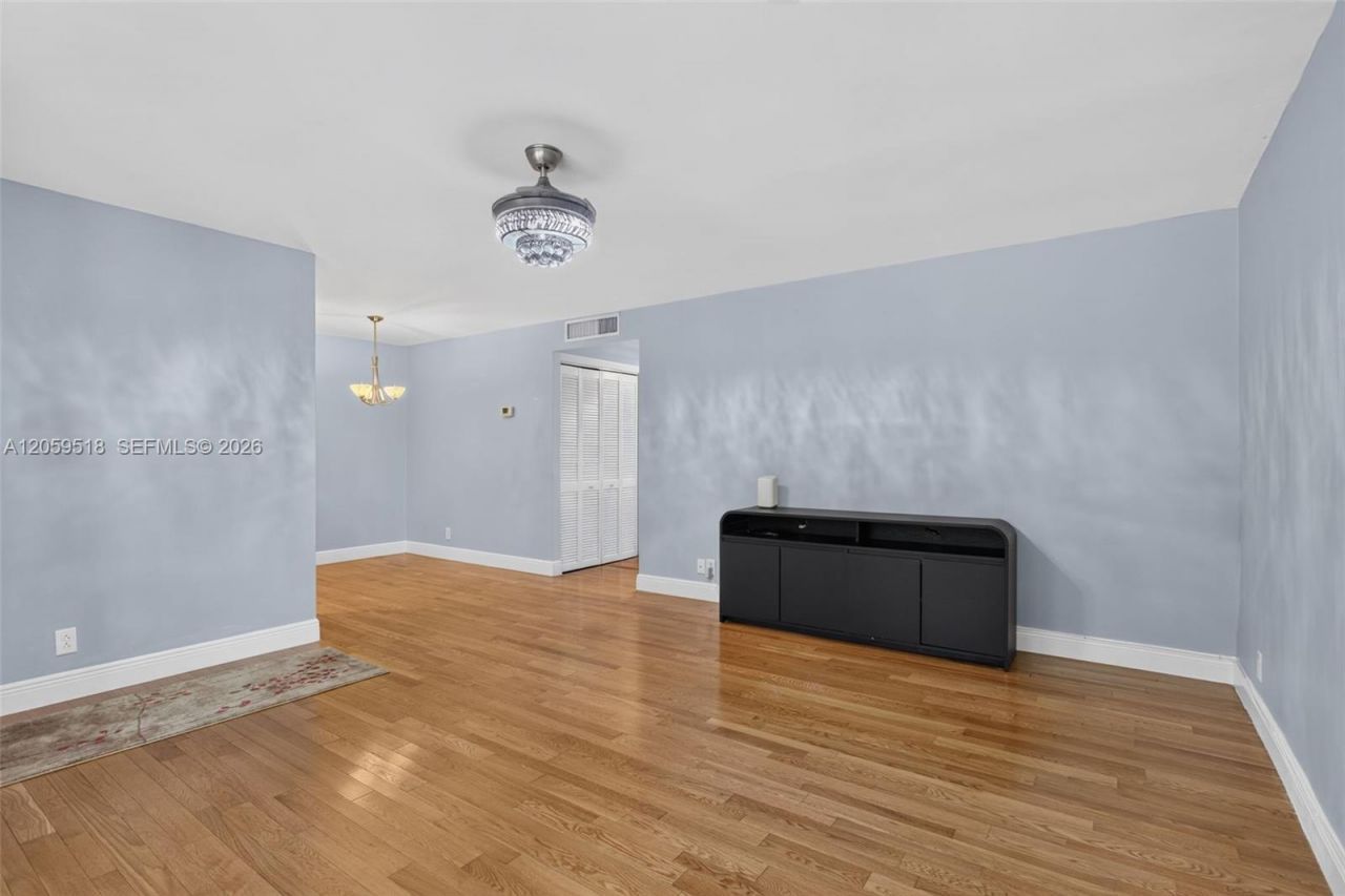 2870 NE 14th St Cswy , Unit 203C, Pompano Beach, FL 33062 Photo