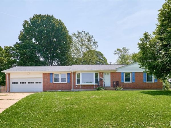 10900 Saint Boniface Lane , St Ann, MO 63074