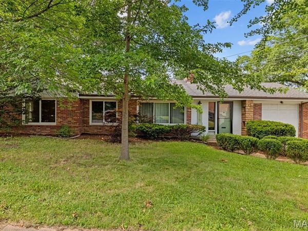 7315 Ahern Avenue , University City, MO 63130