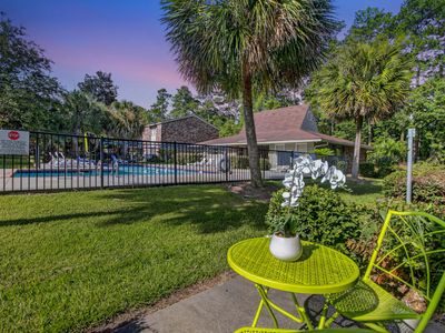 809 Andrea Lane, Hanahan, SC 29410