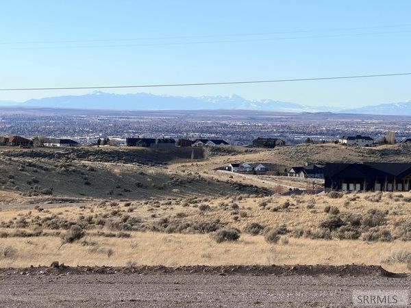 21 Paintbrush Lane, IDAHO FALLS, ID 83406