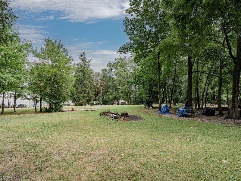 5570 Dunham Road , Maple Heights, OH 44137 Photo 7