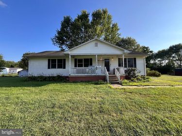 205 TENTH STREET , GROTTOES, VA 24441