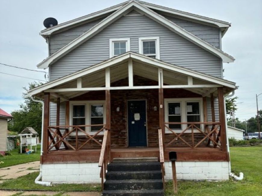Main Photo