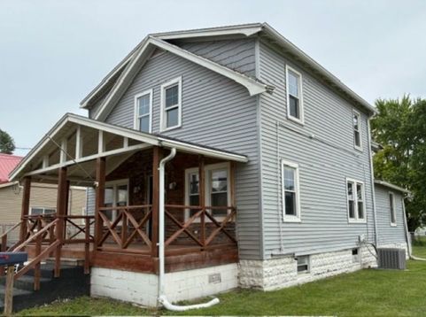 Main Photo