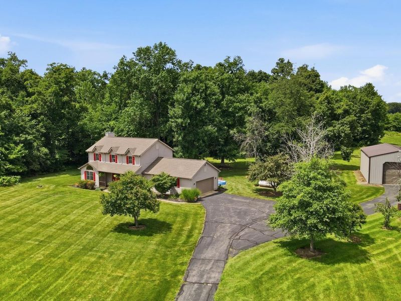 19325 Raymond Road , Marysville, OH 43040 Photo 2