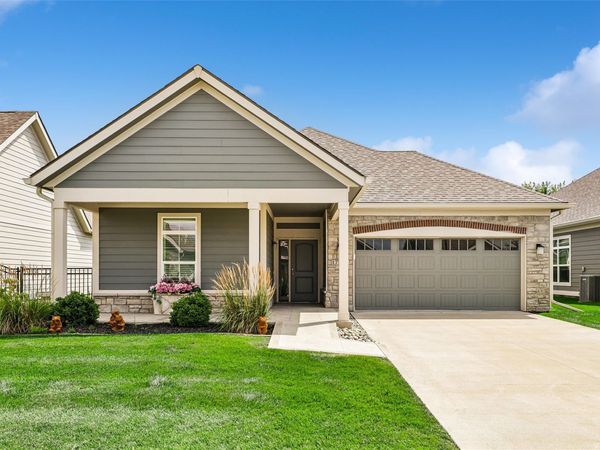 17584 Madison Drive, Clive, IA 50325