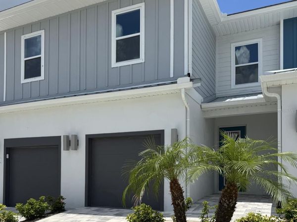 7917 NW SPECTRUM DRIVE, KISSIMMEE, FL 34747