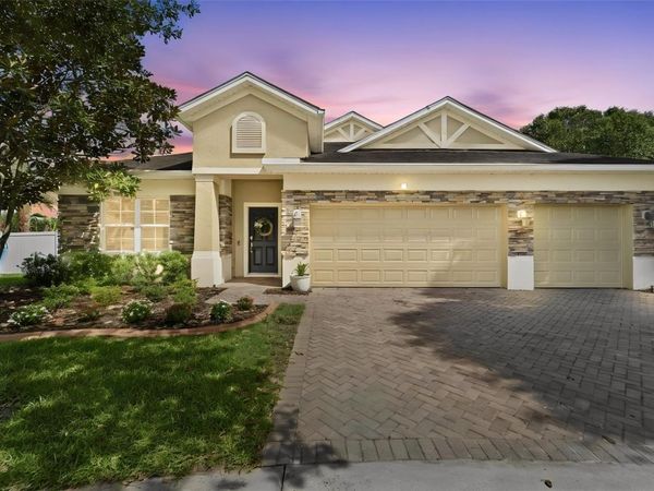 471 BREEDERS CUP COURT, DELAND, FL 32724