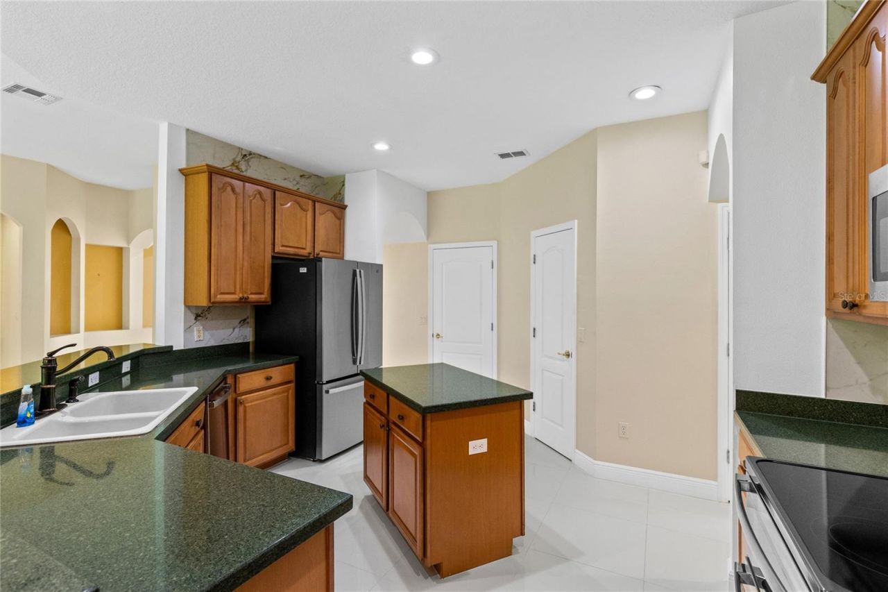 856 Timber Isle Drive, Orlando, FL 32828 Photo