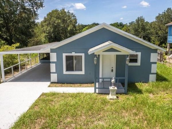 31128 LOCHMORE CIRCLE , SORRENTO, FL 32776
