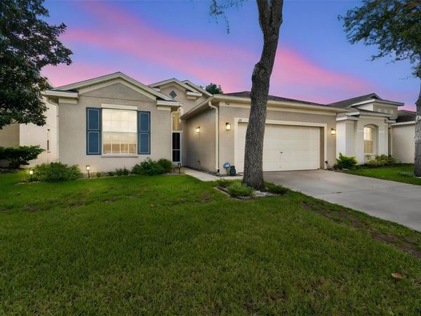 211 FAIRMONT DRIVE , SPRING HILL, FL 34609